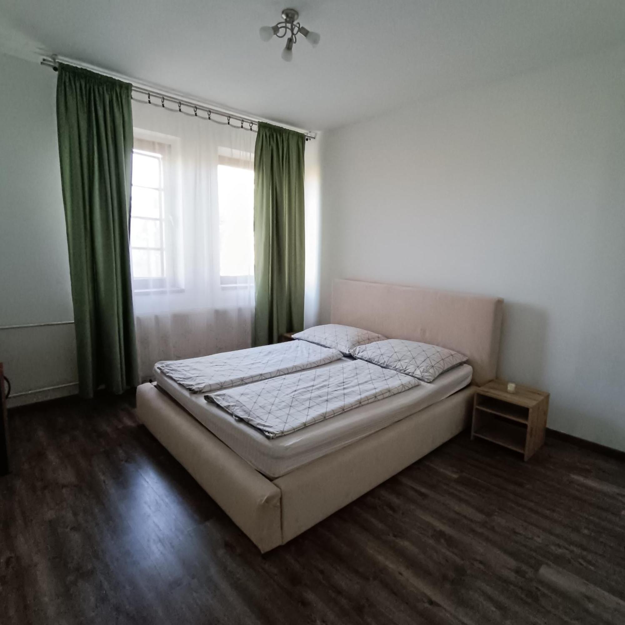 Napkelte Vendeghaz Appartement Szeged Buitenkant foto